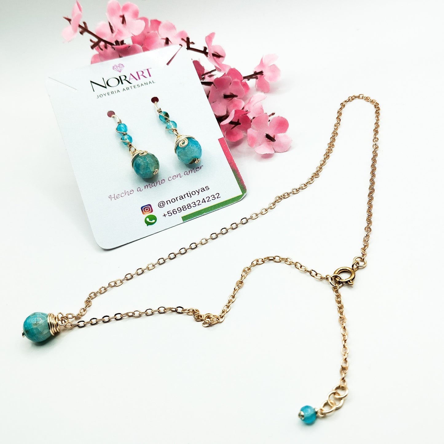 Conjunto de Collar y Aros con Ágatas color Turquesa