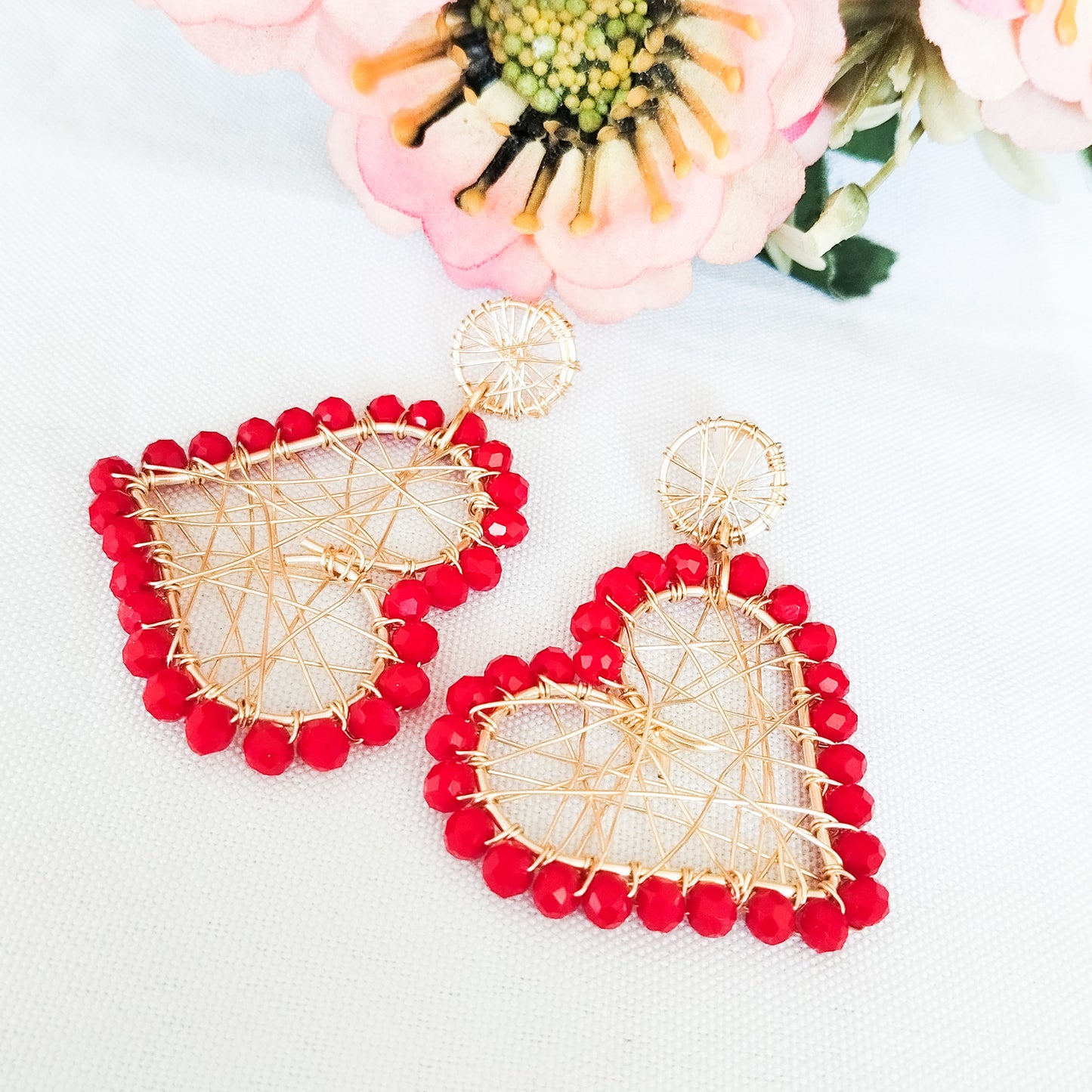 Aros Grandes Colgantes de Corazones Rojos Tejidos