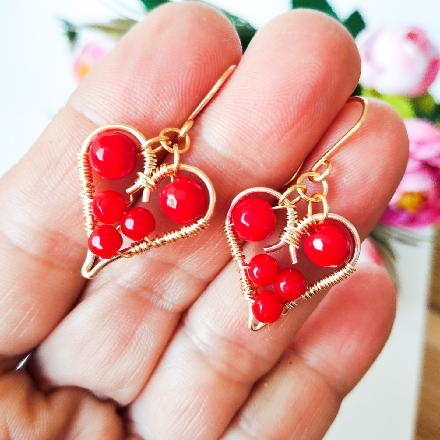 Juego de Pulsera Y Aros Para Mamá Con Agatas Naturales Rojas Y Alambre Bañado en Oro
