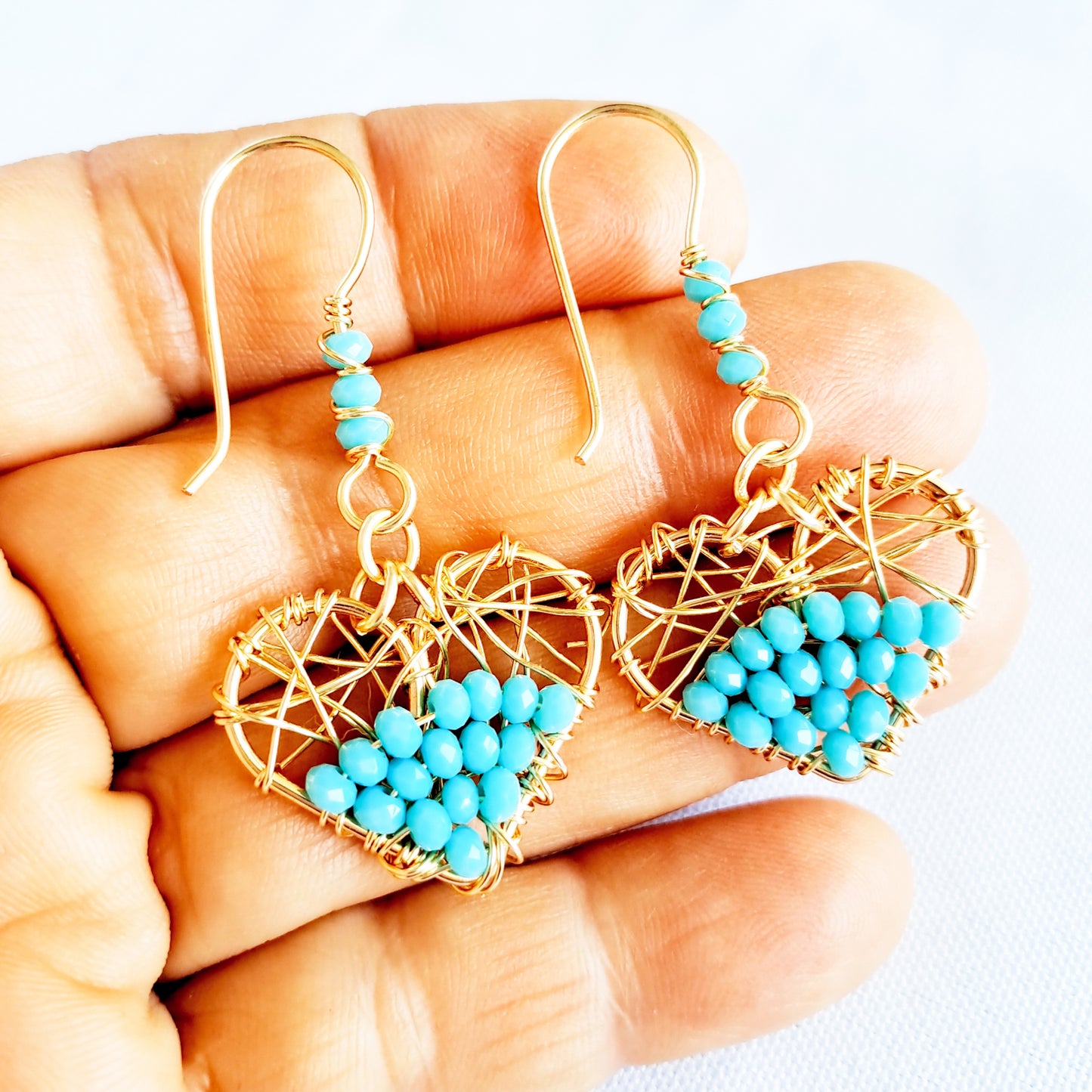 Aros Medianos en Forma de Corazón con Anzuelo