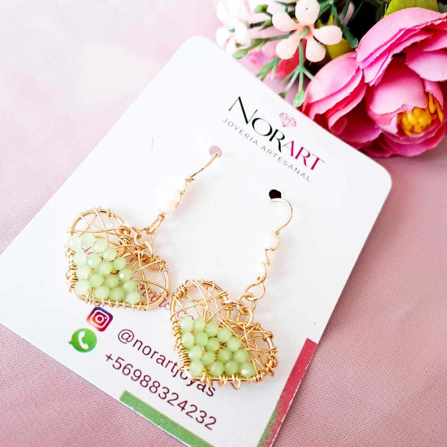 Aros Medianos en Forma de Corazón con Anzuelo