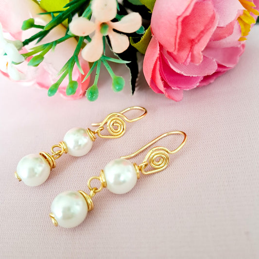 Aros Con Dos Perlas Engarzadas Y Anzuelo de Alambre