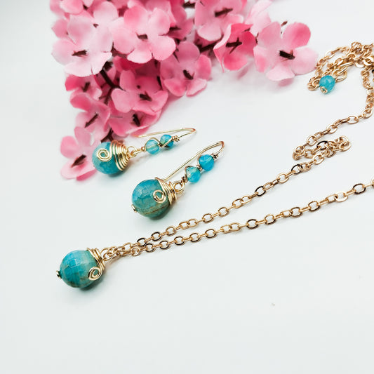 Conjunto de Collar y Aros con Ágatas color Turquesa