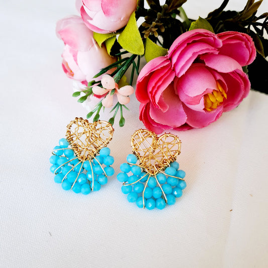 Aros Con Forma de Abanico Y Base en Forma de Corazón
