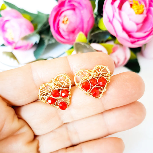Aros Con Forma de Corazón Y Cristales Engarzados en la Base
