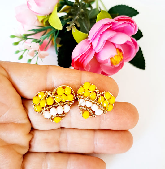 Aros Con Forma de Corazón Rellenos Con Cristales Y Perlas